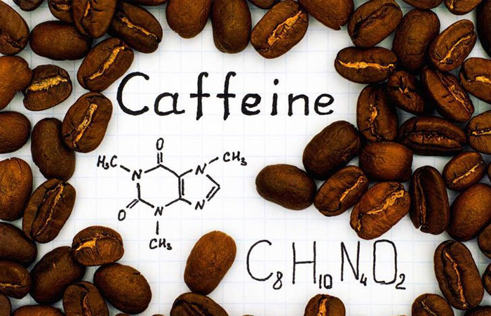 Caffeine - thành phần làm trắng da có trong bã cà phê